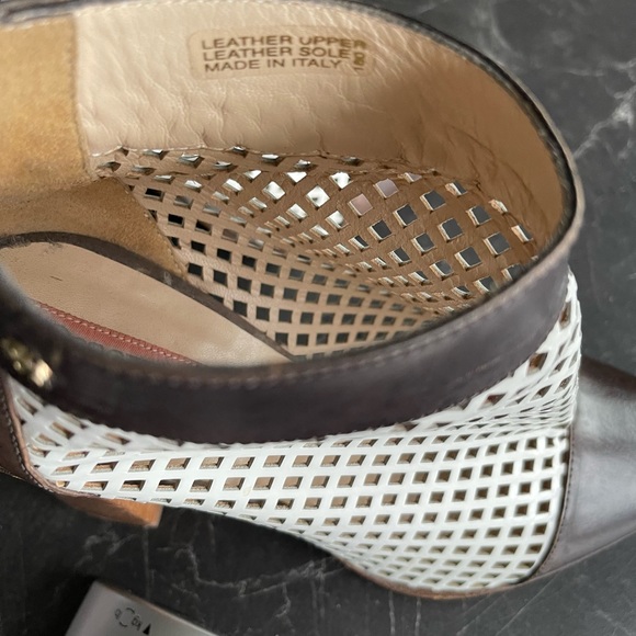 Capezzani Brown and white leather boots size 37 USA 6 - Picture 13 of 13